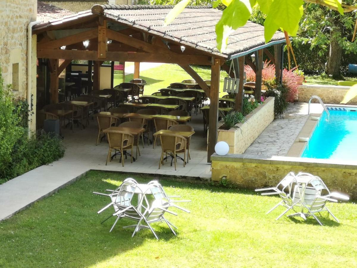 Hôtel Le Relais du Touron Carsac-Aillac Exterior foto